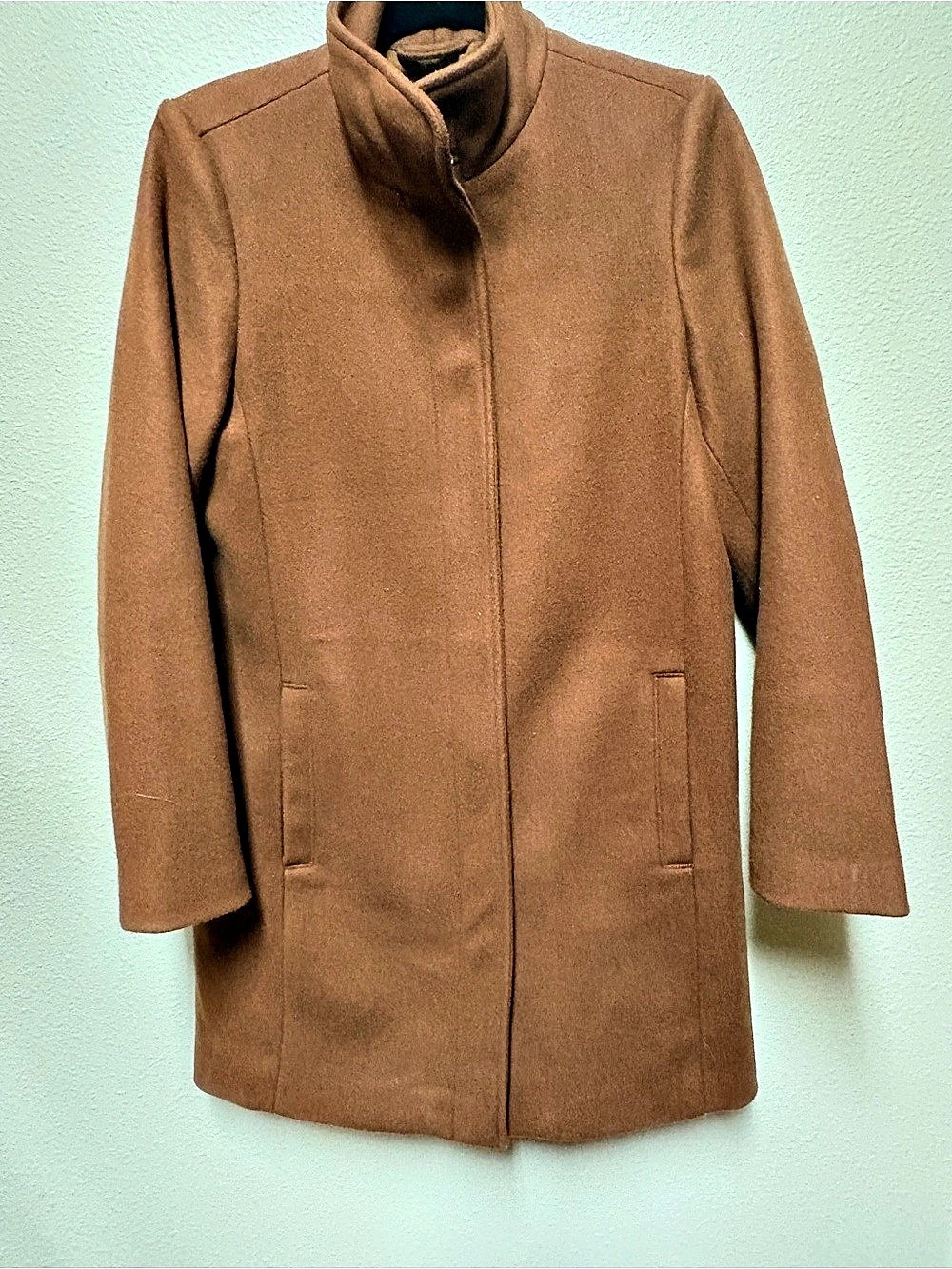 Old Navy Brown Zip-Up Coat Size Medium good condition